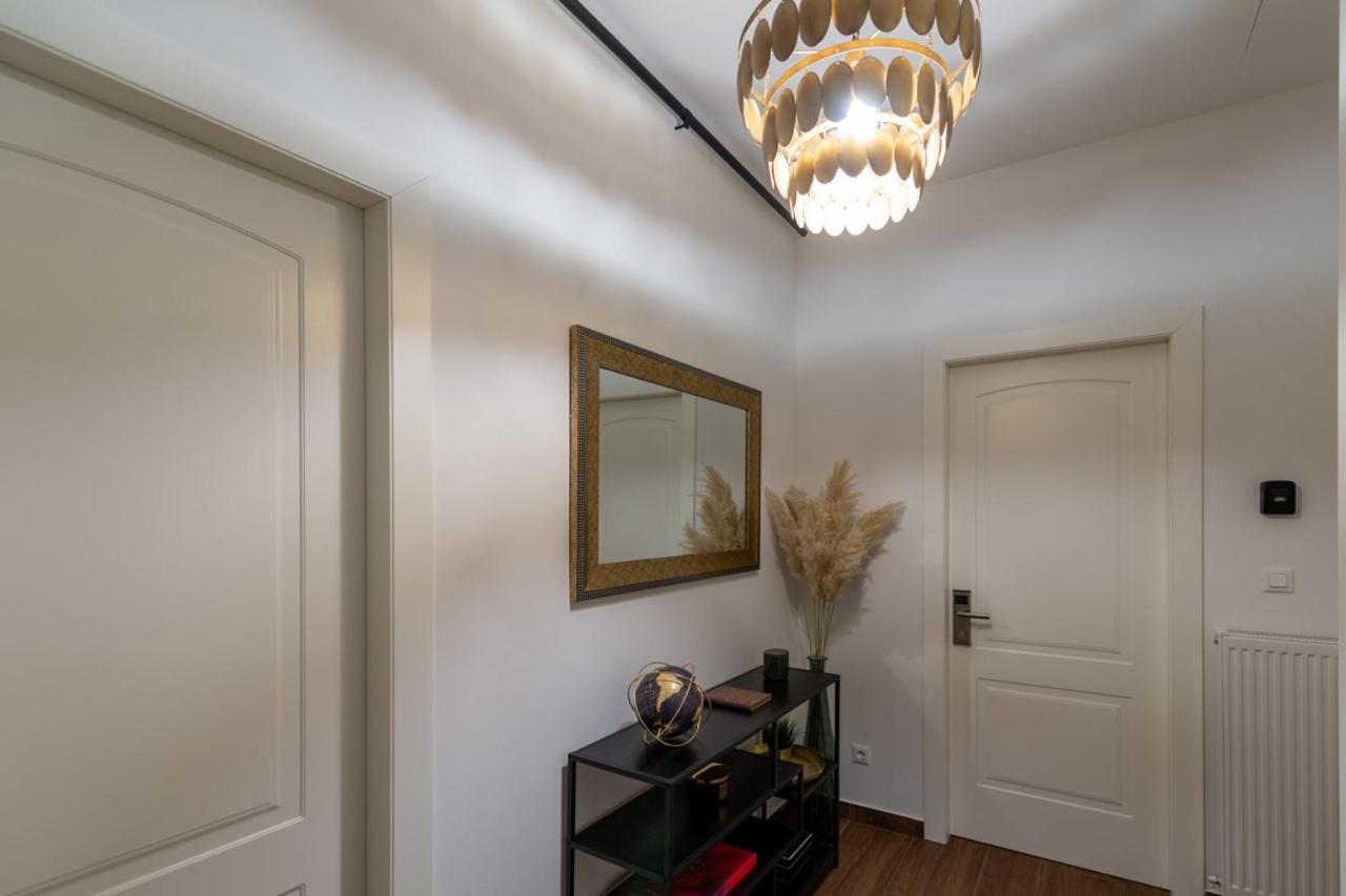 Brickwall Apartments Zagreb Room photo